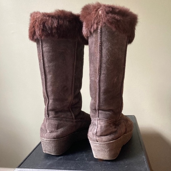 Clarks | Suede Shearling Rabbit Fur Lined Tall Wedge Winter Boots - Picture 2 of 9